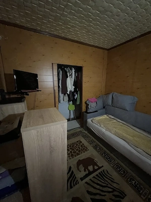 vand apartament 2 camere zona Bulevardul Revolutiei, etaj 4 - imagine 2