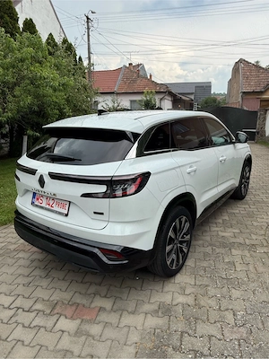 Renault Austral 1.2 Hybrid E-Tech Techno  - imagine 6