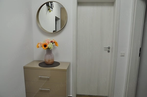 proprietar închiriez garsoniera - imagine 6