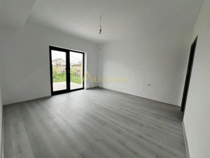 CASA PARTER-4 CAMERE-2 BAI-TEREN 416 MP - imagine 11