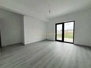 CASA PARTER-4 CAMERE-2 BAI-TEREN 416 MP - imagine 12