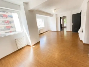 Apartament de vanzare - 2 camere - Baba Novac