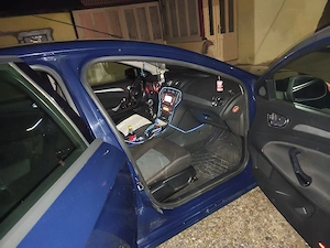 vând sau schimb ford Mondeo Mk4 2010 - imagine 2