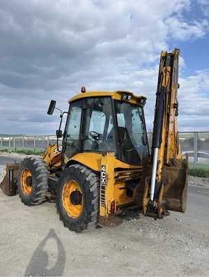 Buldoexcavator JCB 4CX AN 2008 - imagine 4
