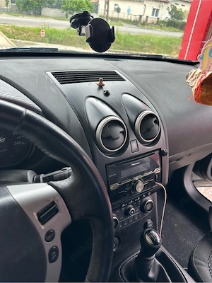 Nissan Qashqai 1.5 dCi 106 CP, 2008, 5 uși - imagine 3