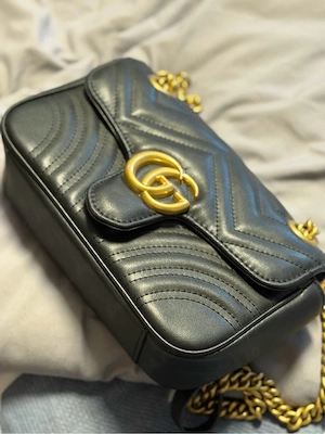 vand posete gucci