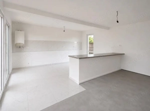 Casa de vanzare, 72 mp, 1500 mp teren, zona Baleasa  - imagine 2
