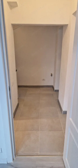 Apartament 2 camere, 42 mp, zona Bals - imagine 12