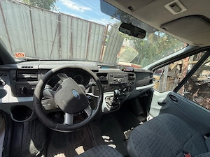 Ford Transit - imagine 3