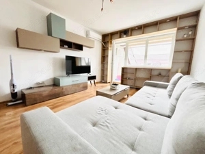 Apartament cu 2 camere, mobilat modern, cu terasă și parcare - imagine 3