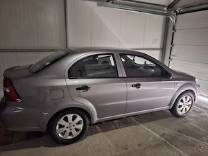 Vand chevrolet aveo 2010,42.300 km - imagine 4