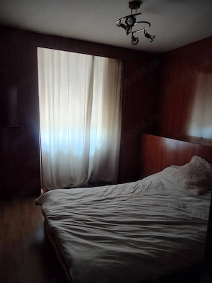 Vând apartament mobilat si utilat, 4 camere, Apărătorii Patriei - imagine 6