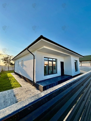 Casă de vânzare individuală parter || Berceni ilfov 4 camere || 426 mp - La cheie - Zona noua - imagine 3