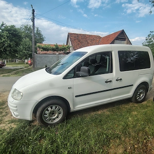 Vand Caddy 1.9 BLS 6+1 trepte an 2006 - imagine 4