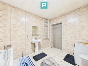 Casă P+E cu două apartamente, zona Drăgășani - imagine 10
