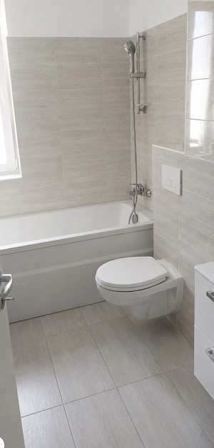 Apartament Lux  2 Camere Centrală Proprie Etaj 1 Zona Giroc  - imagine 6