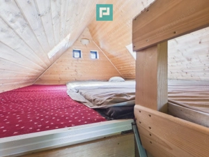 Casă de vacanță cu 2 corpuri si view în Dulcele - imagine 10