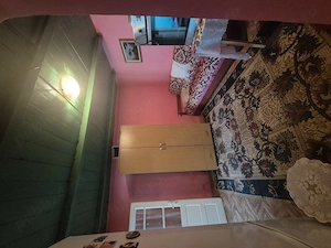 Casa batrineasca la 50 de km de constanta - imagine 2