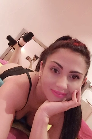 Andreea poze reale nouă în oras