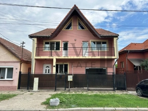 Casa individuală 4 camere, 2 bai, 198 mp, Mehala