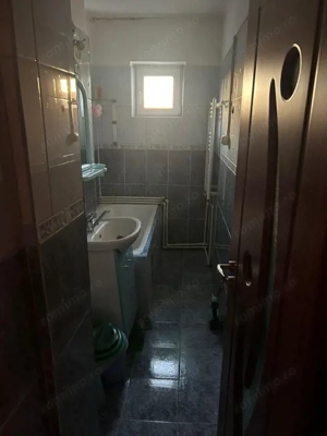 Apartament 2 camere, 42 mp, zona Bals - imagine 6