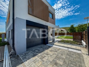 Casa individuala premium in Sannicoara cu piscina si curte generoasa - imagine 3