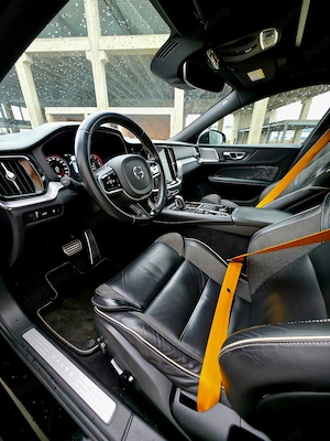  Volvo S60 T8 Polestar Engineered 405 Cp - imagine 8