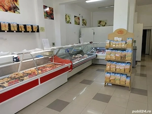 Vand afacere comerciala
