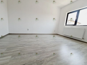 Casă de vânzare individuală | Gata de mutare | 4 camere | Berceni Ilfov | 410 mp - la cheie - imagine 9