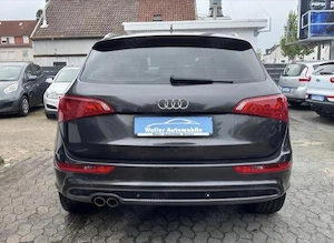 Audi Q5 3  S -line