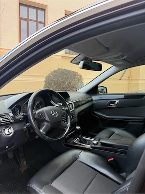 Mercedes E220 W212 - imagine 4
