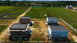 Case de vanzare in Saftica, cu vedere la lac. - imagine 3