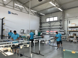 Asamblator confectioner tamplarie aluminiu atelier - imagine 2