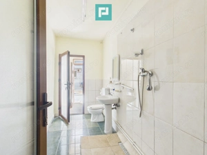 Spațiu central birou/locuință – Str. Primăriei - imagine 11