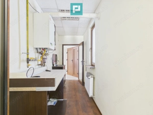 Spațiu central birou/locuință – Str. Primăriei - imagine 13