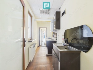 Spațiu central birou/locuință – Str. Primăriei - imagine 9