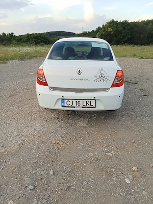Vând Renault Symbol Diesel 1.5 - imagine 5
