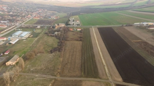 33 parcele intravilane 2 ha în Chișineu-Criș - imagine 16