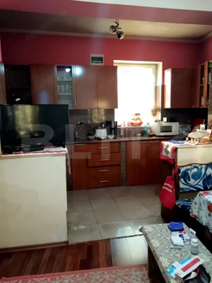Casa spațioasă cu teren generos în Mândra, Brașov — gata de mutare - imagine 4