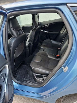 Volvo v40 , an 2015 , diesel! - imagine 7