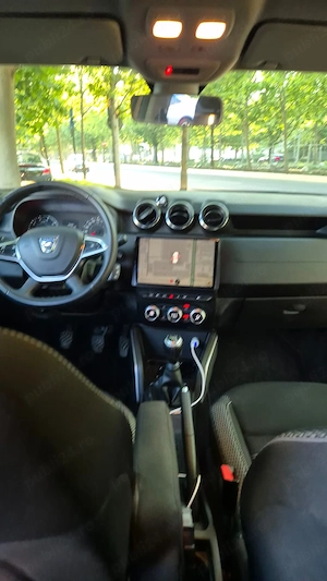 Dacia Duster 1.5 Blue DCI 4x4 140 cp Prestige 17" - imagine 8