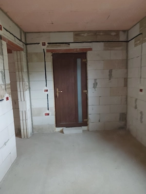 De vânzare: Casă spațioasă în Sagna   Teren generos 1250 mp   Oportunitate investiție - imagine 7