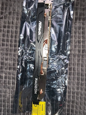 AMD Radeon RX6600 8GB 