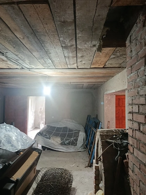 Casa sau cabana de vanzare 2 km de Beius - imagine 4