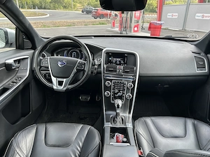 Vand Volvo Xc60 2.0 diesel 190cp cutie automata R design alb perlat  - imagine 3