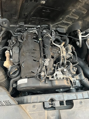  DEZMEMBREZ AUDI A4 B8 S-LINE complet - quattro – 2.0 tdi 170 cp CAHA – culoare LZ9Y - imagine 5