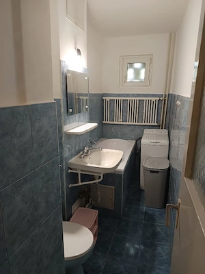 Proprietar închiriez apartament 1 cameră decomandat zona Dacia etajul 1 