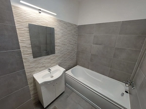 Apartament cu 2 camere in Nicolina-Selgros,bloc nou
