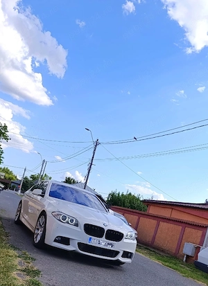 Vând BMW 525d F10 an  2012   M Paket interior-exterior , Cutie Automată, Piele, Navi Mare