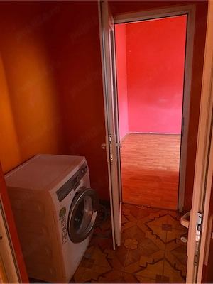 inchiriez apartament 2 camere